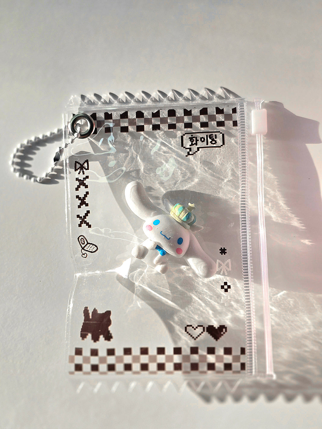Y2K Hwaiting Photocard Holder transparent mit schwarzer Grafik