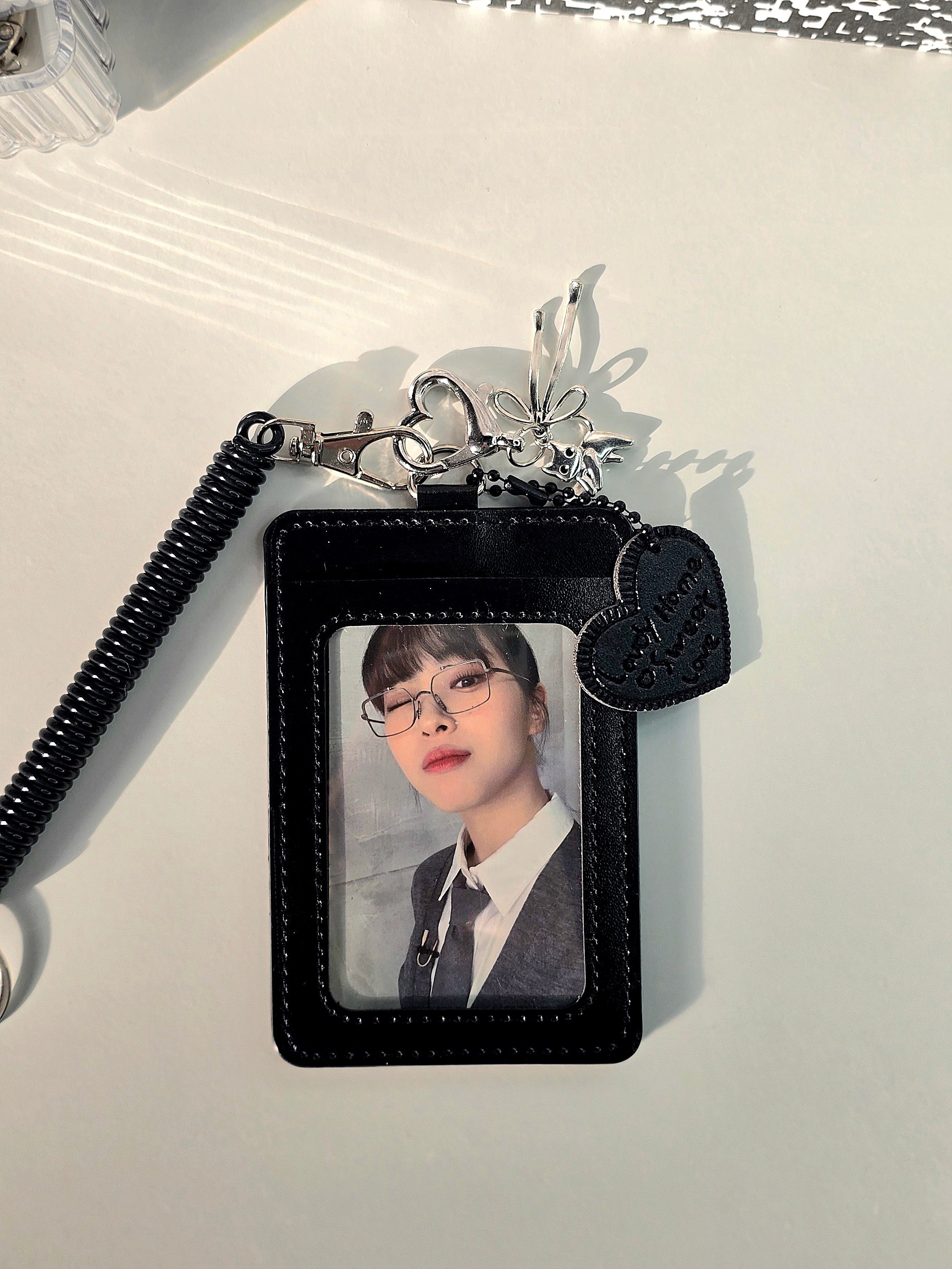 Photocard Holder Schwarz mit Herz und Katzen Anhänger