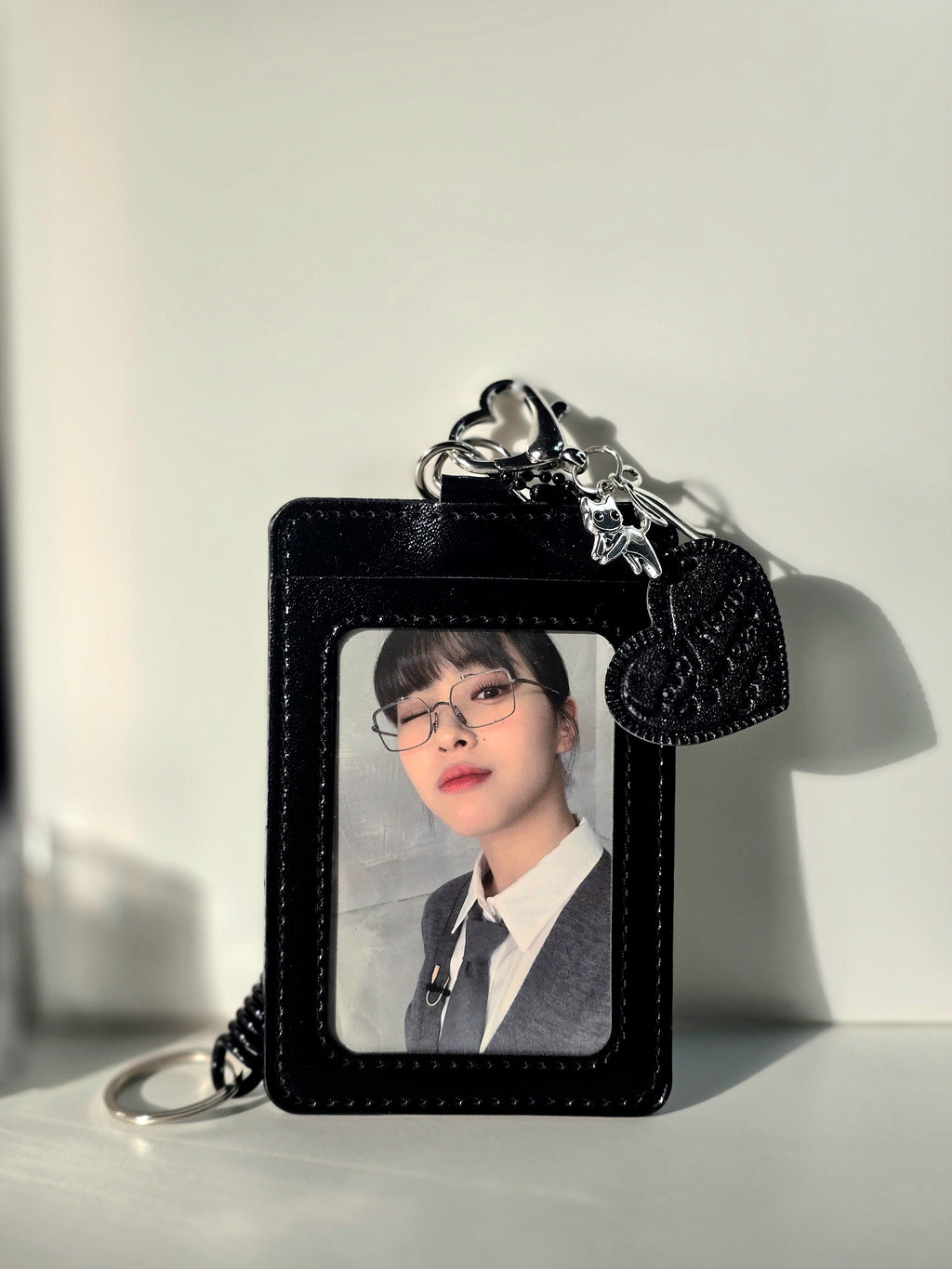 Photocard Holder Schwarz mit Herz und Katzen Anhänger